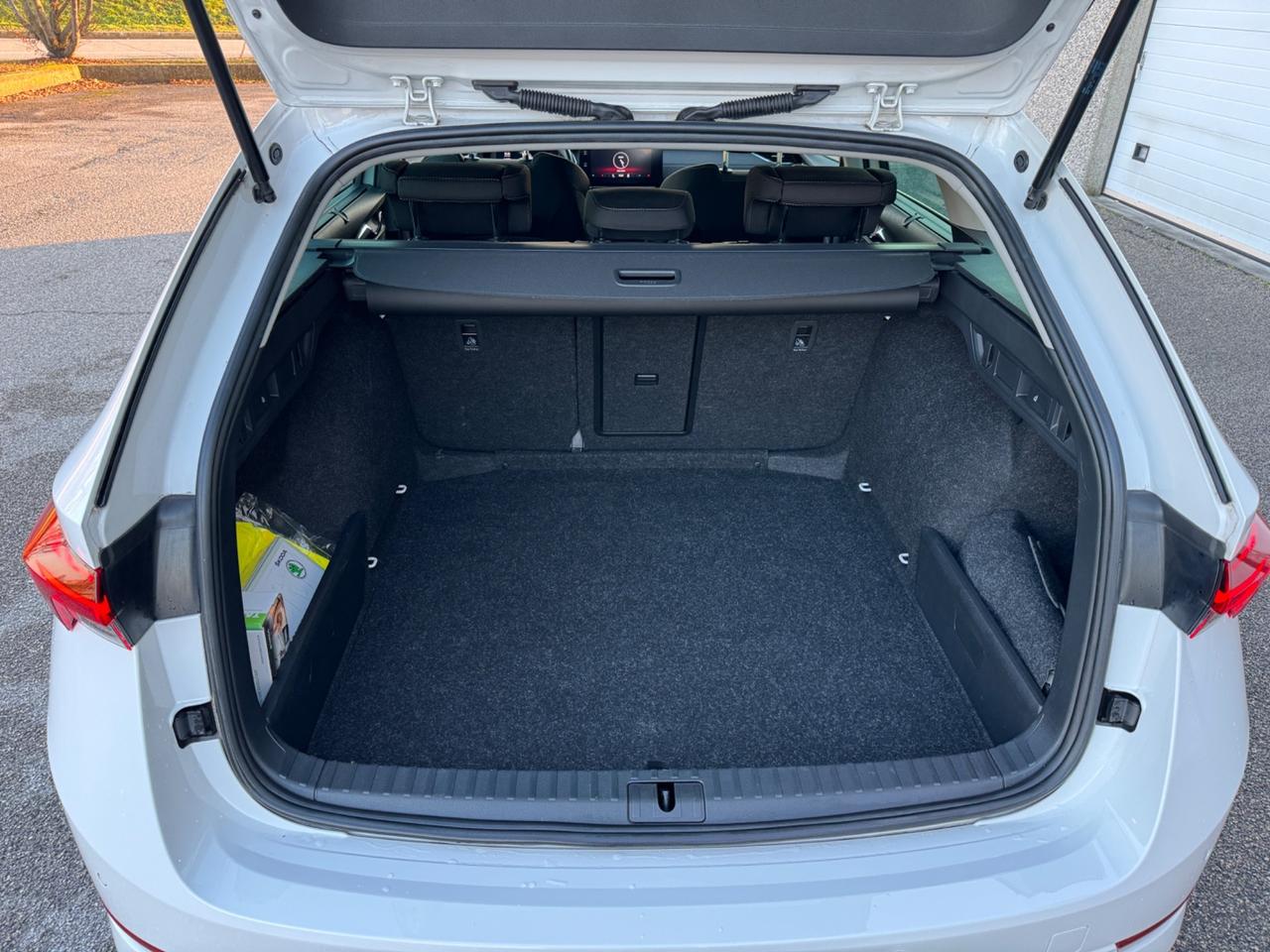 Skoda Octavia 2.0 TDI EVO SCR 150 CV DSG Wagon Style