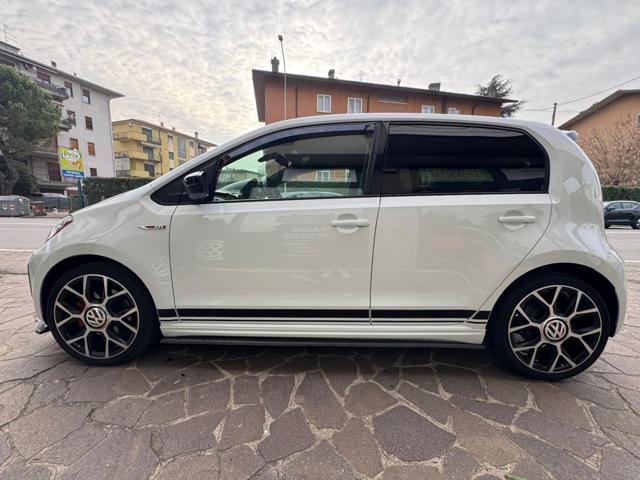 VOLKSWAGEN up! gti