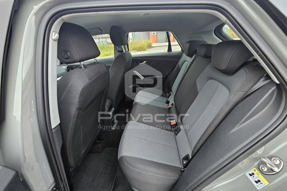 AUDI Q2 2.0 TDI quattro S tronic Business