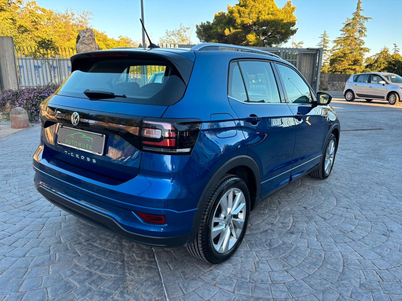 Volkswagen T-Cross 1.6 TDI DSG R-LINE