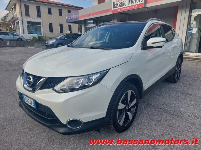 NISSAN Qashqai 1.2 DIG-T N-Connecta AUTOMATICA