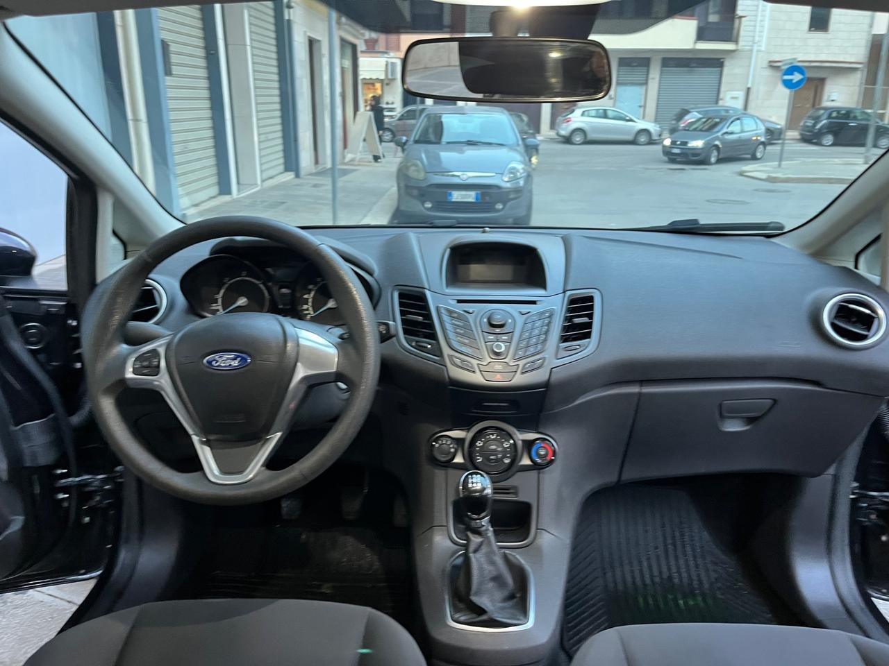 Ford Fiesta 1.5 TDCi 75CV 5 porte Business