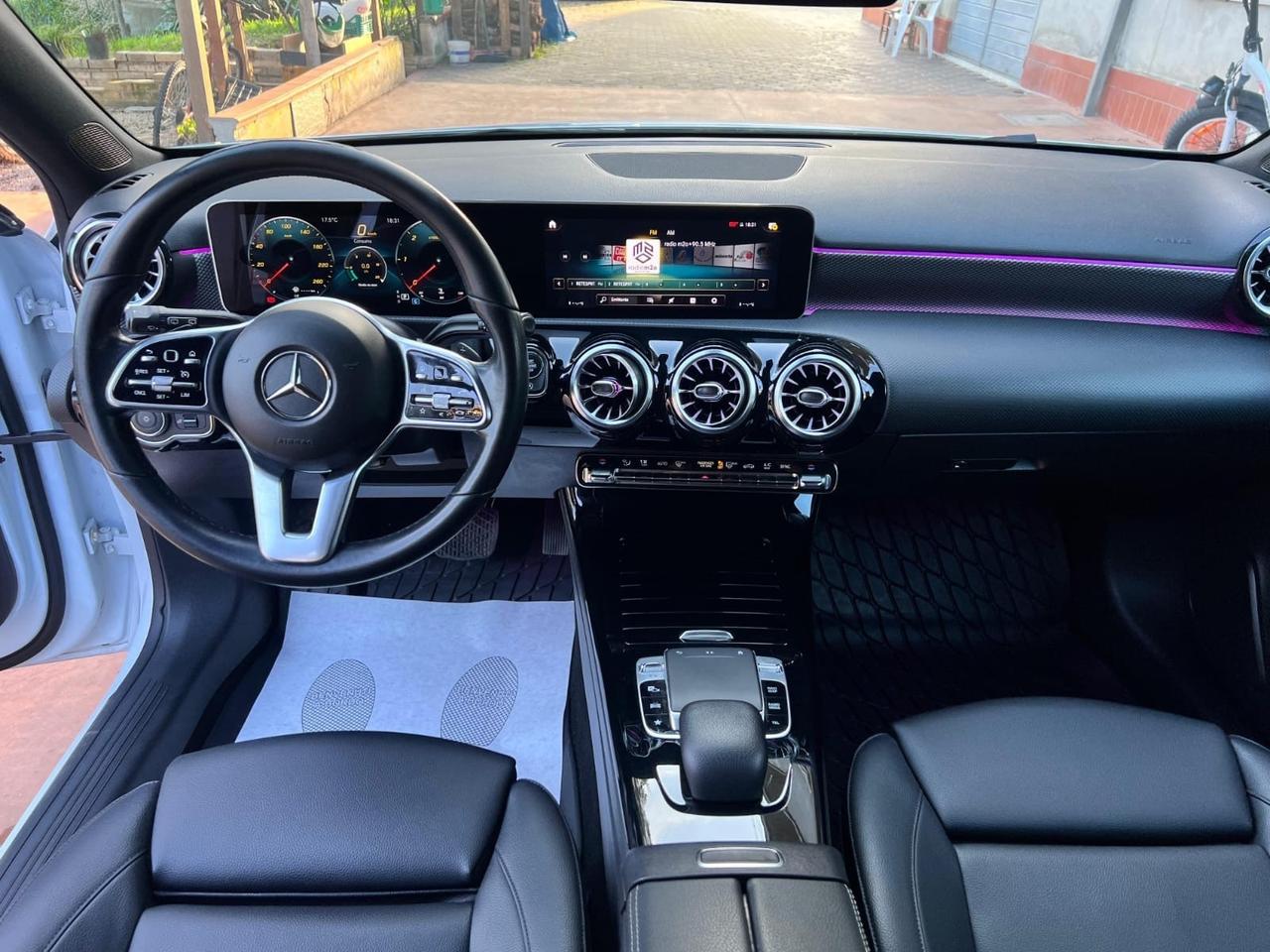 Mercedes-benz A 180 d Automatic Premium