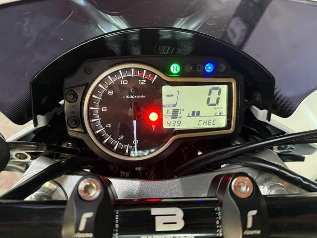 SUZUKI GSR 750 NEOPATENTATI*LEOVINCE