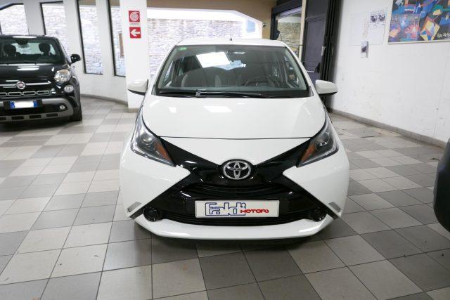TOYOTA Aygo 1.0 VVT-i 69 CV 5 porte x-play TSS