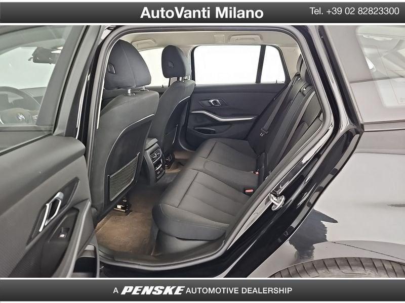 BMW Serie 3 320d Touring mhev 48V xdrive Business Advantage auto