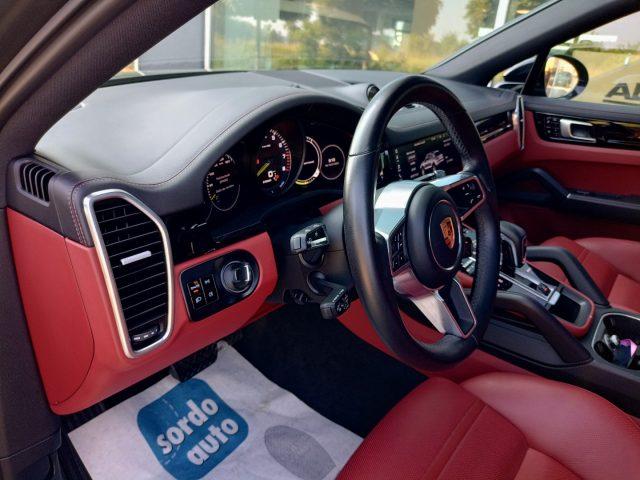 PORSCHE Cayenne Coupé 3.0 V6 E-Hybrid