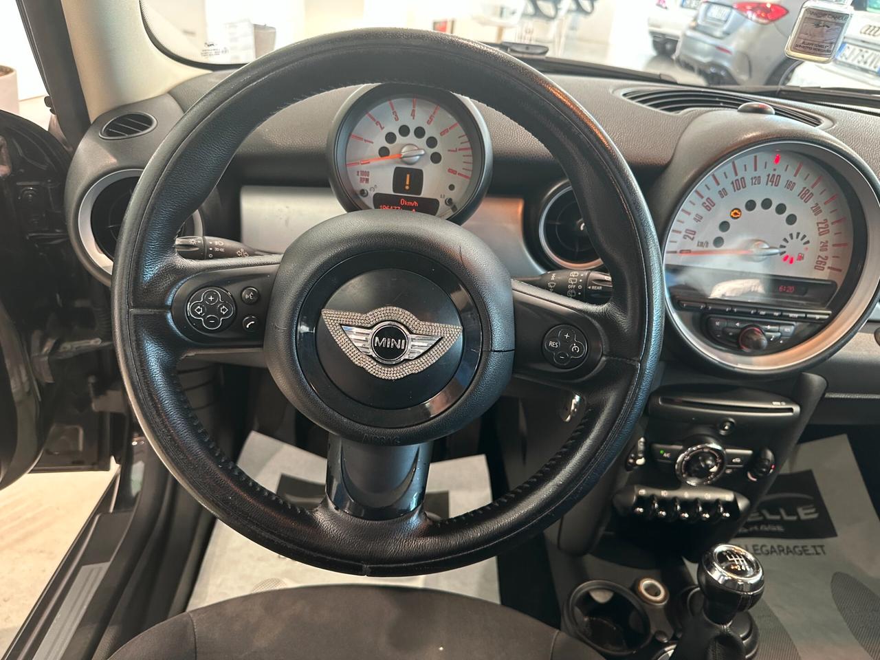 Mini One 1.6 Benz Hatchback Neo Patentati