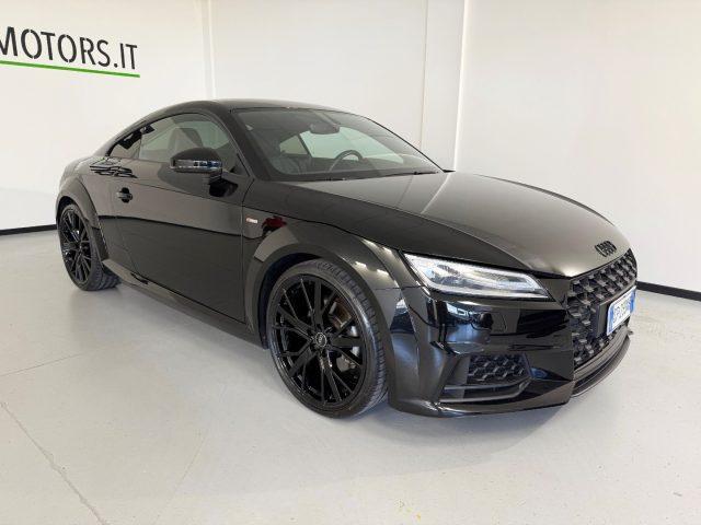 AUDI TT Coupé 40 TFSI S tronic