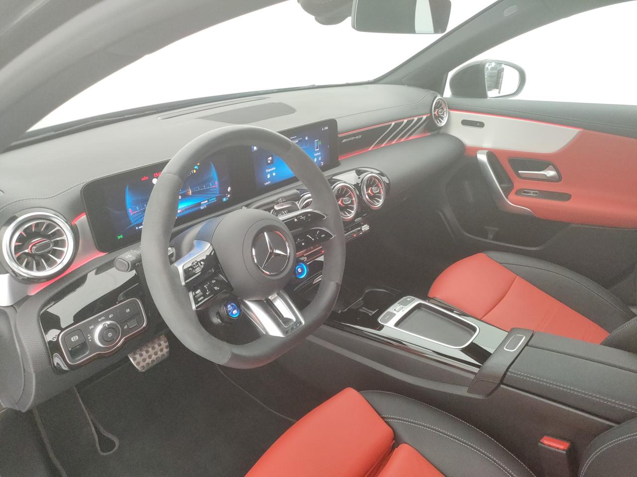 Mercedes-Benz A AMG 35 Premium AMG Spectral Edition