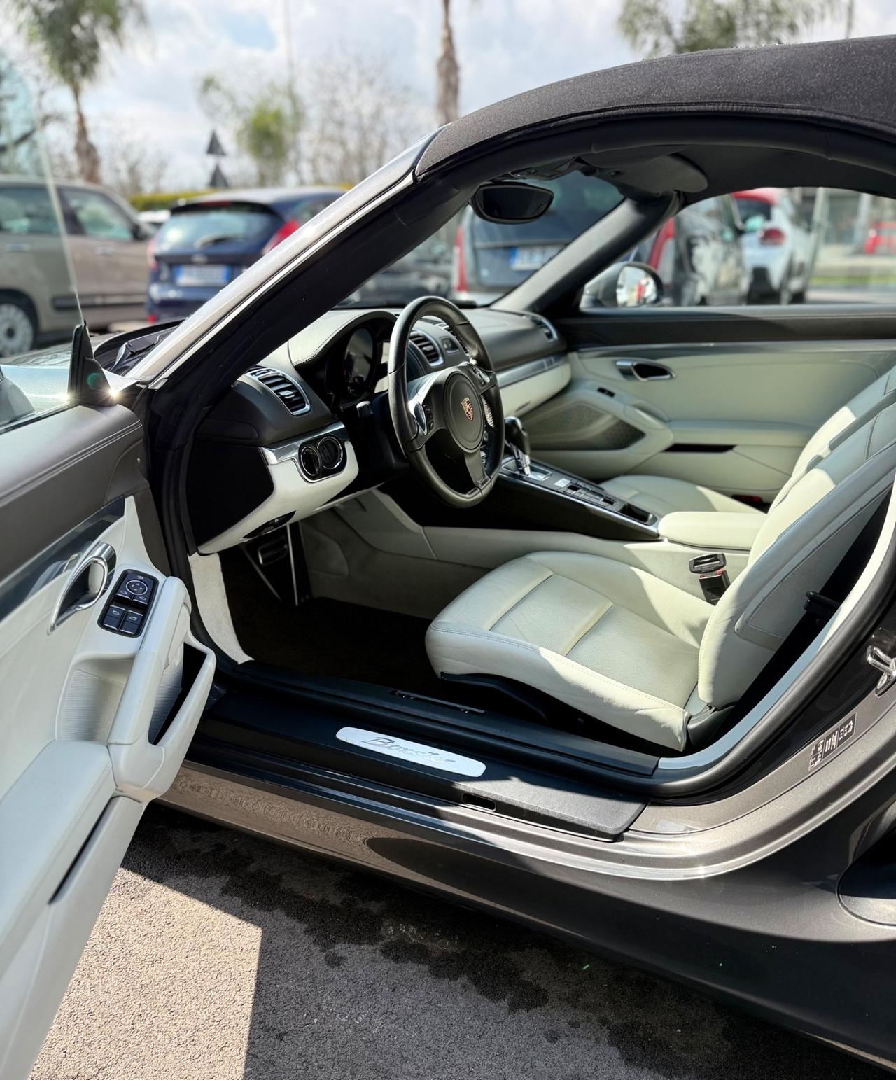 Porsche Boxster 2.7