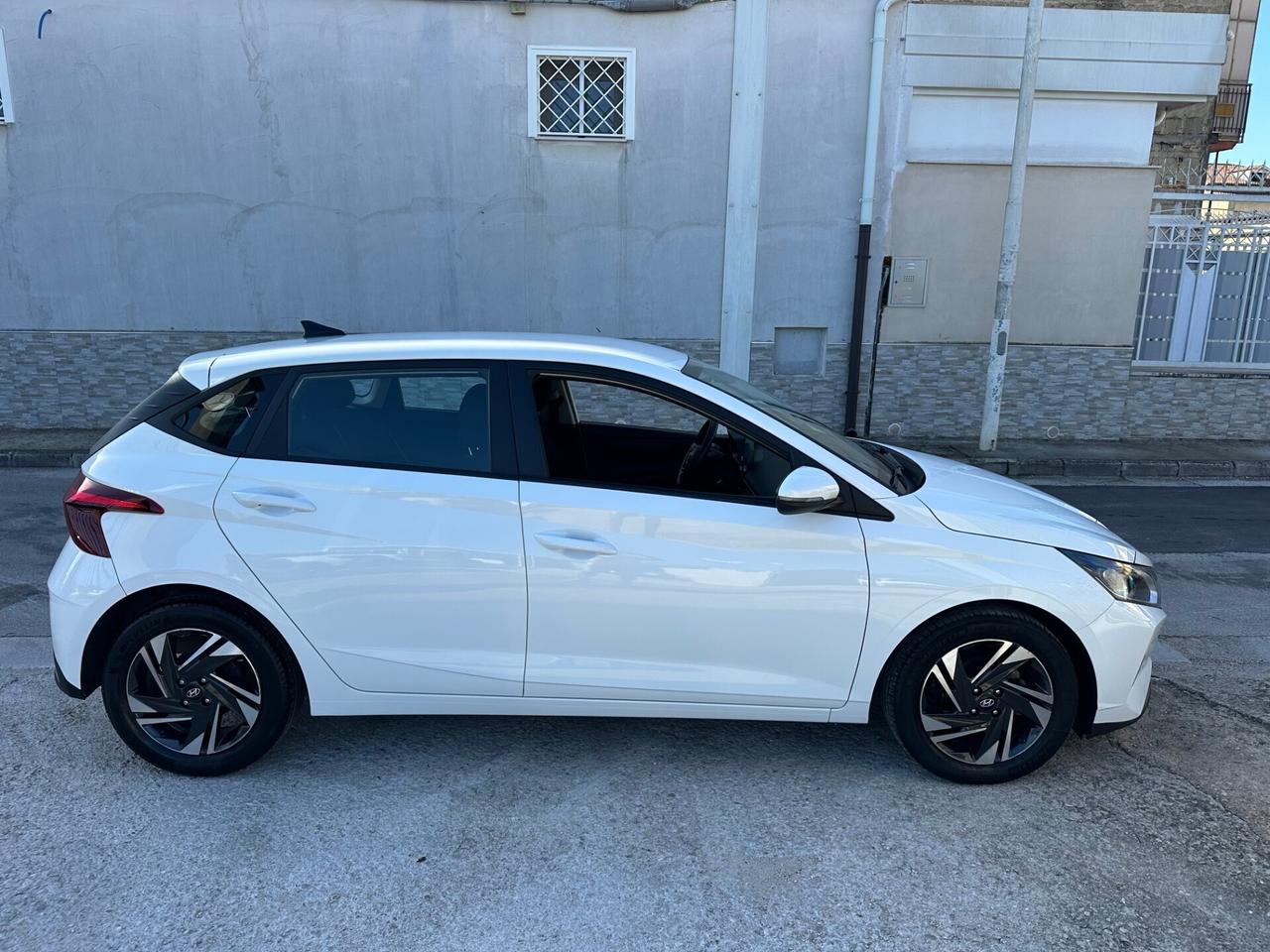 Hyundai i20 1.2 Benzina 2022 Connectline