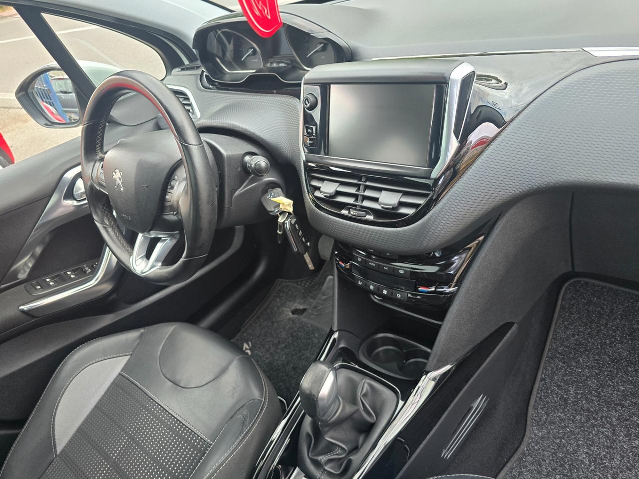 Peugeot 2008 PureTech Turbo 110 S&S Allure