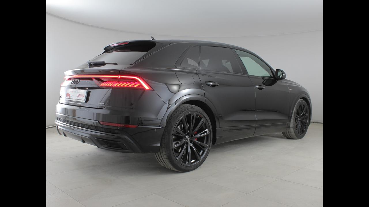 AUDI Q8 I 2018 - Q8 50 3.0 tdi mhev Sport quattro tiptronic