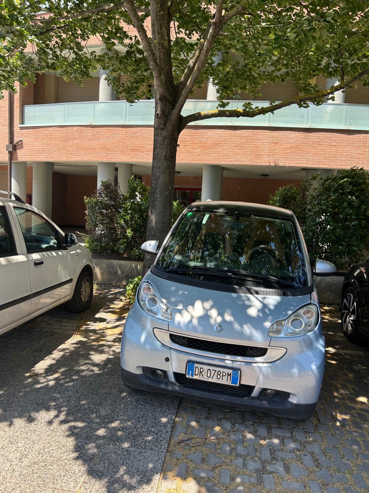 Smart ForTwo 1000 45 kW coupé pure