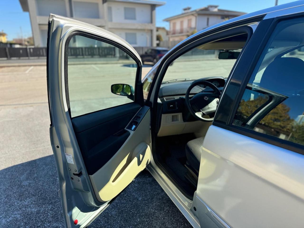 Lancia MUSA 1.3 Multijet 16V 100 CV Platino