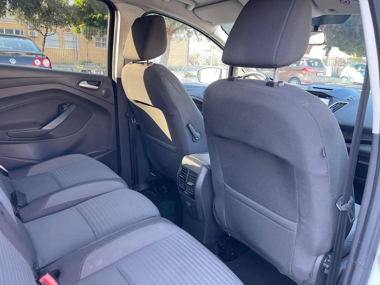 Ford C-Max 1.5 TDCi Titanium #11443