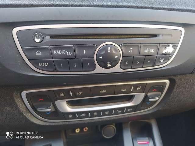 Renault Scenic Scenic X-Mod 1.5 dci Dynamique 110cv