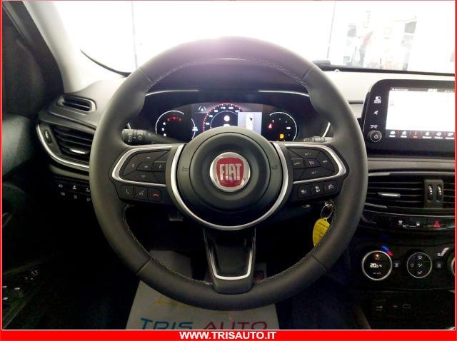 FIAT Tipo 1.6 MJT S&S Cross IVATA (FULL LED+NAVI)