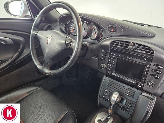 Porsche 911 Carrera 4S cat Coupé