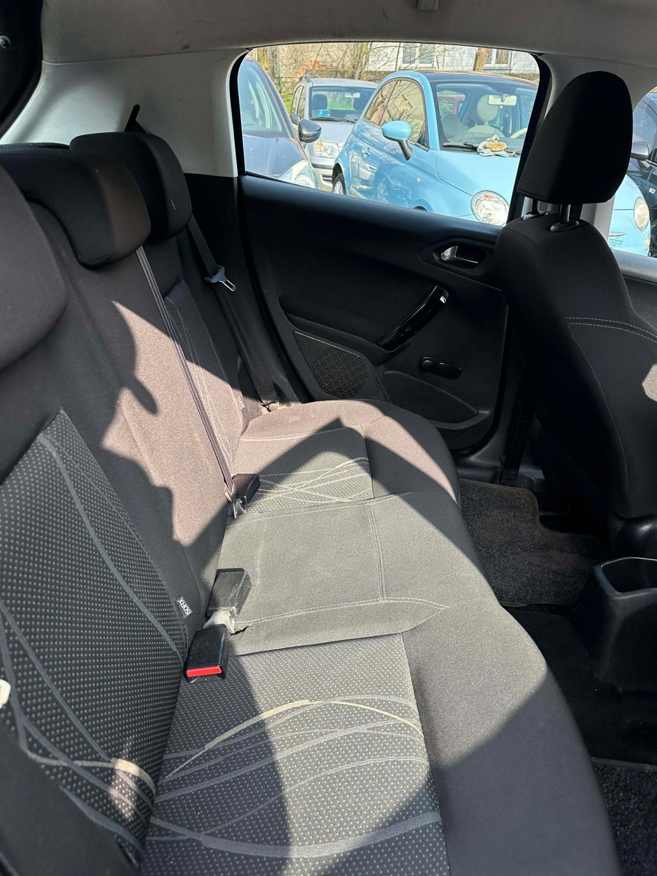 Peugeot 208 1.2 5p. ACTIVE KMCERT GARANZ