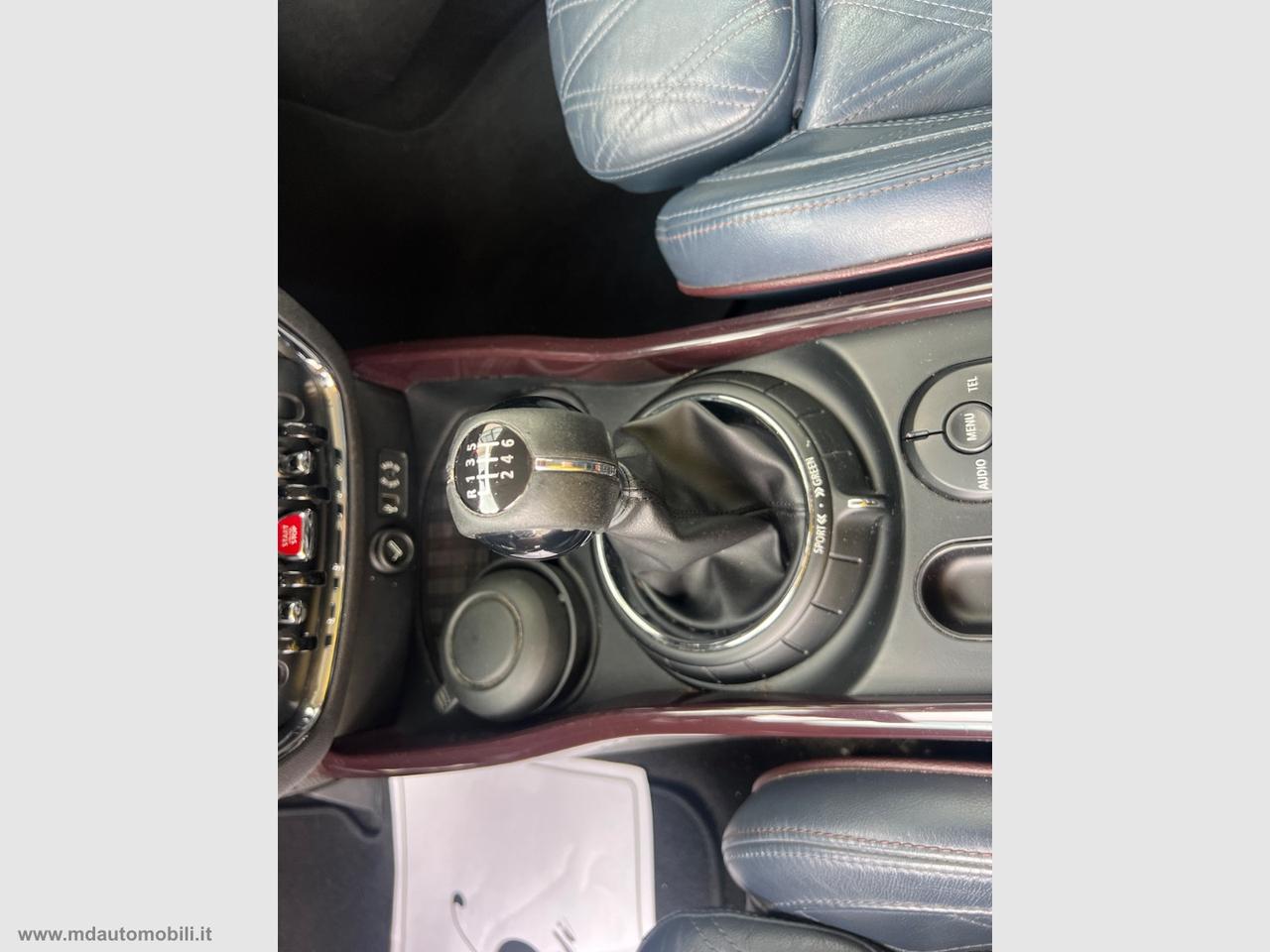 MINI Mini One D Hype Clubman PELLE FARI LED