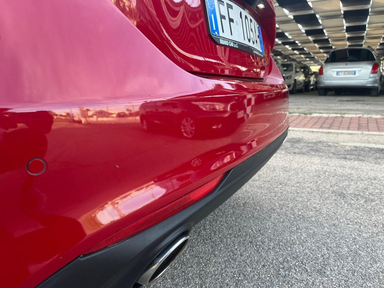 Alfa Romeo Giulia 2.2 Turbodiesel 180 CV Business Sport