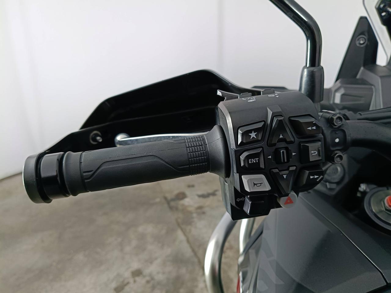 HONDA Africa Twin - Africa Twin CRF 1100L Urban Abs my22