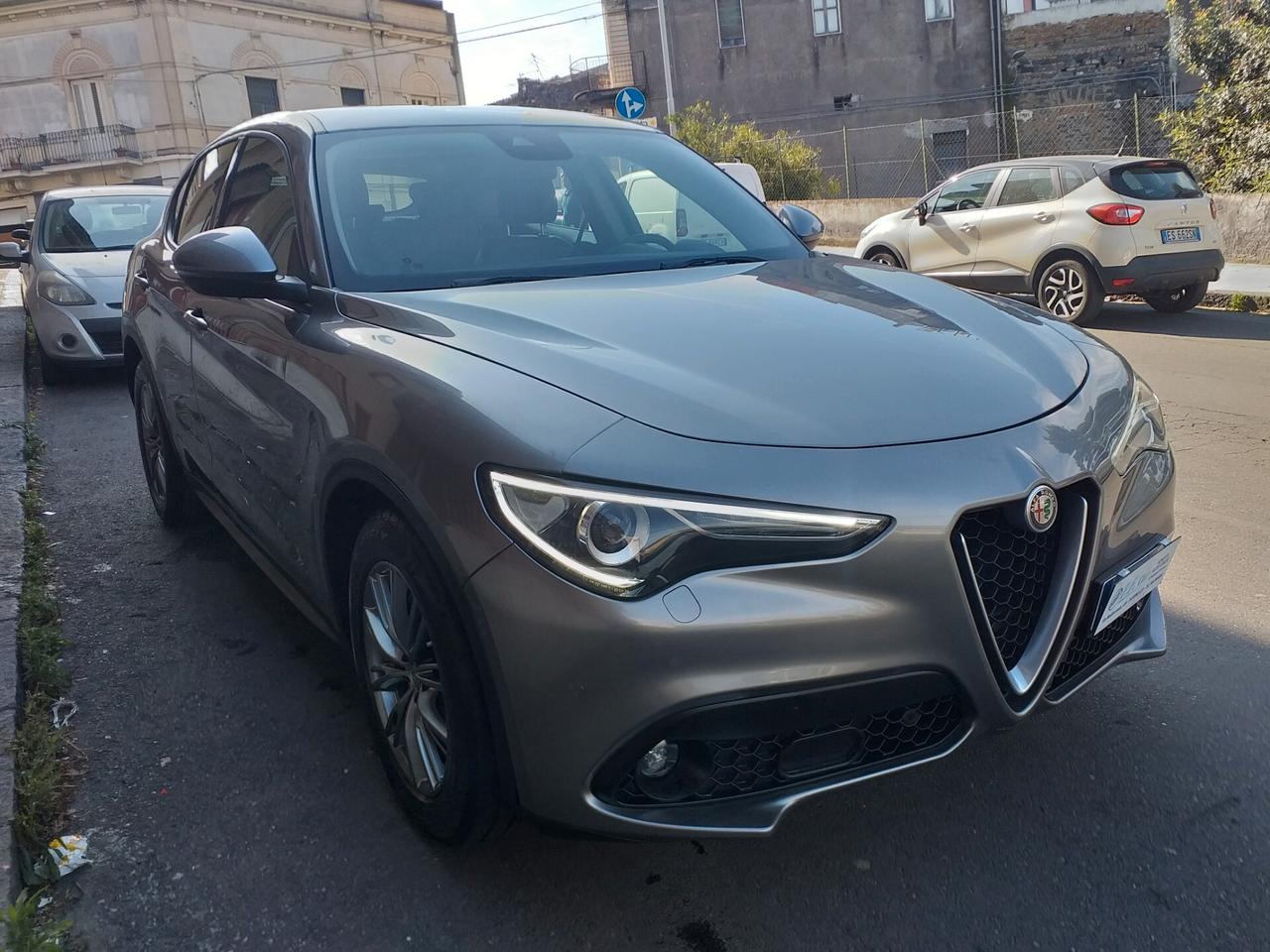 Alfa Romeo Stelvio 2.2 Turbodiesel 180 CV AT8 RWD Super