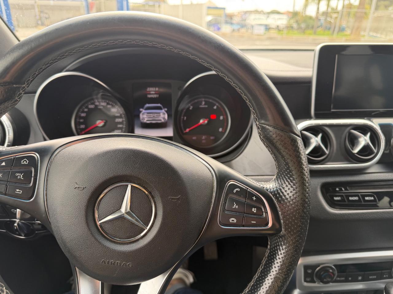 Mercedes-benz Classe X 250 d 4Matic Progressive Business