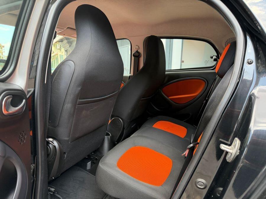 smart forfour 1.0 autom passion certificata nuova