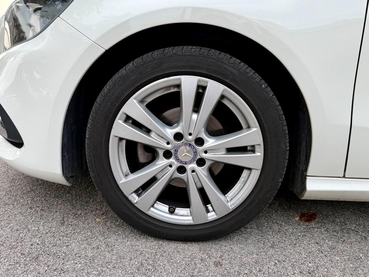 Mercedes-benz A 180 d Automatic Sport 109cv