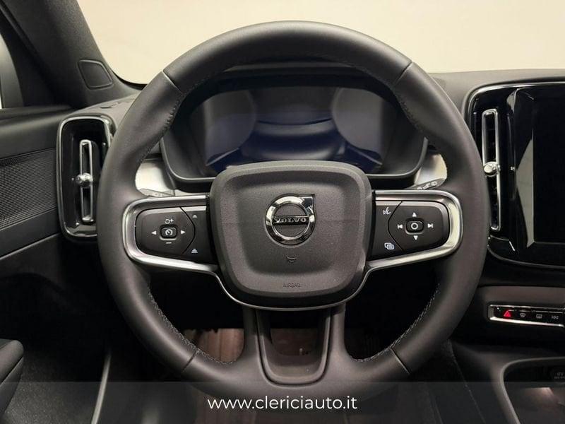 Volvo XC40 B3 automatico Core