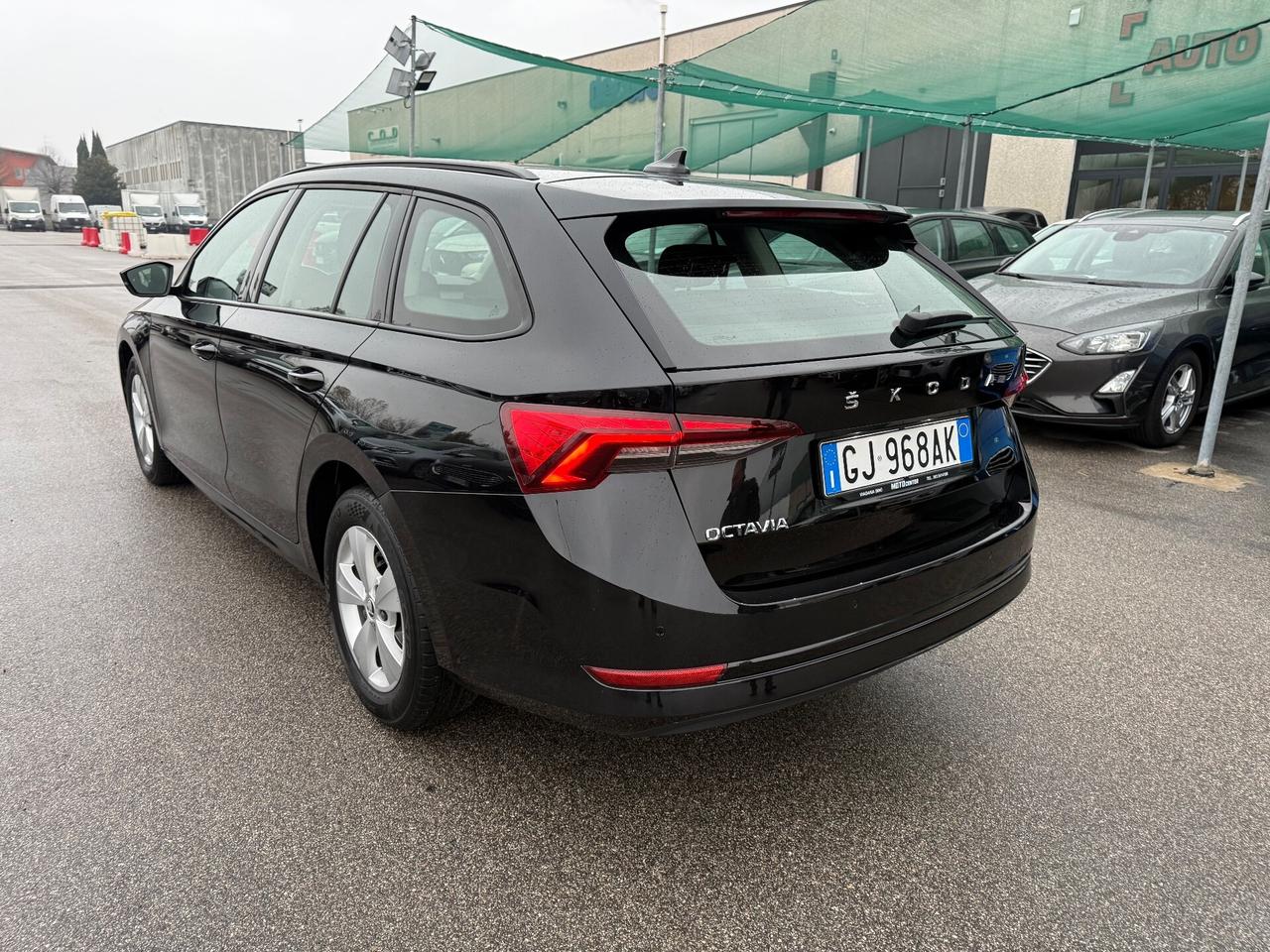 Skoda Octavia 2.0 TDI EVO SCR Wagon Executive