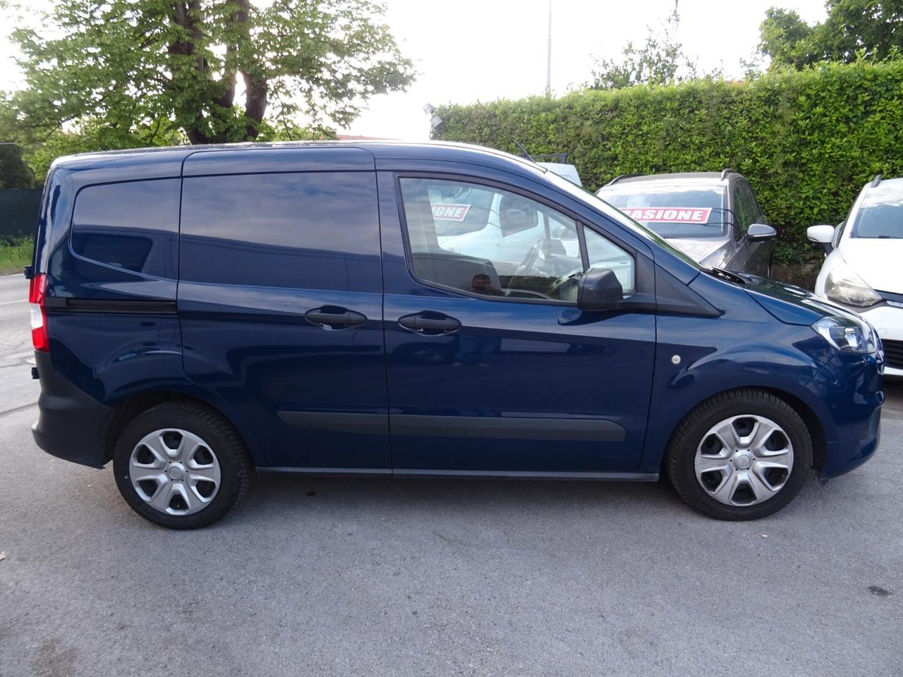 Ford Transit Courier 1.5 TDCi 75CV Van Trend