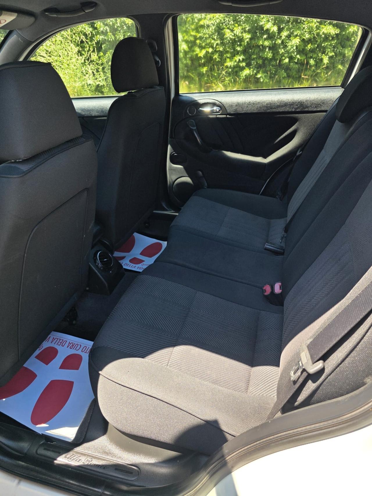 Alfa Romeo 147 1.9 JTD (120) 5 porte Progression