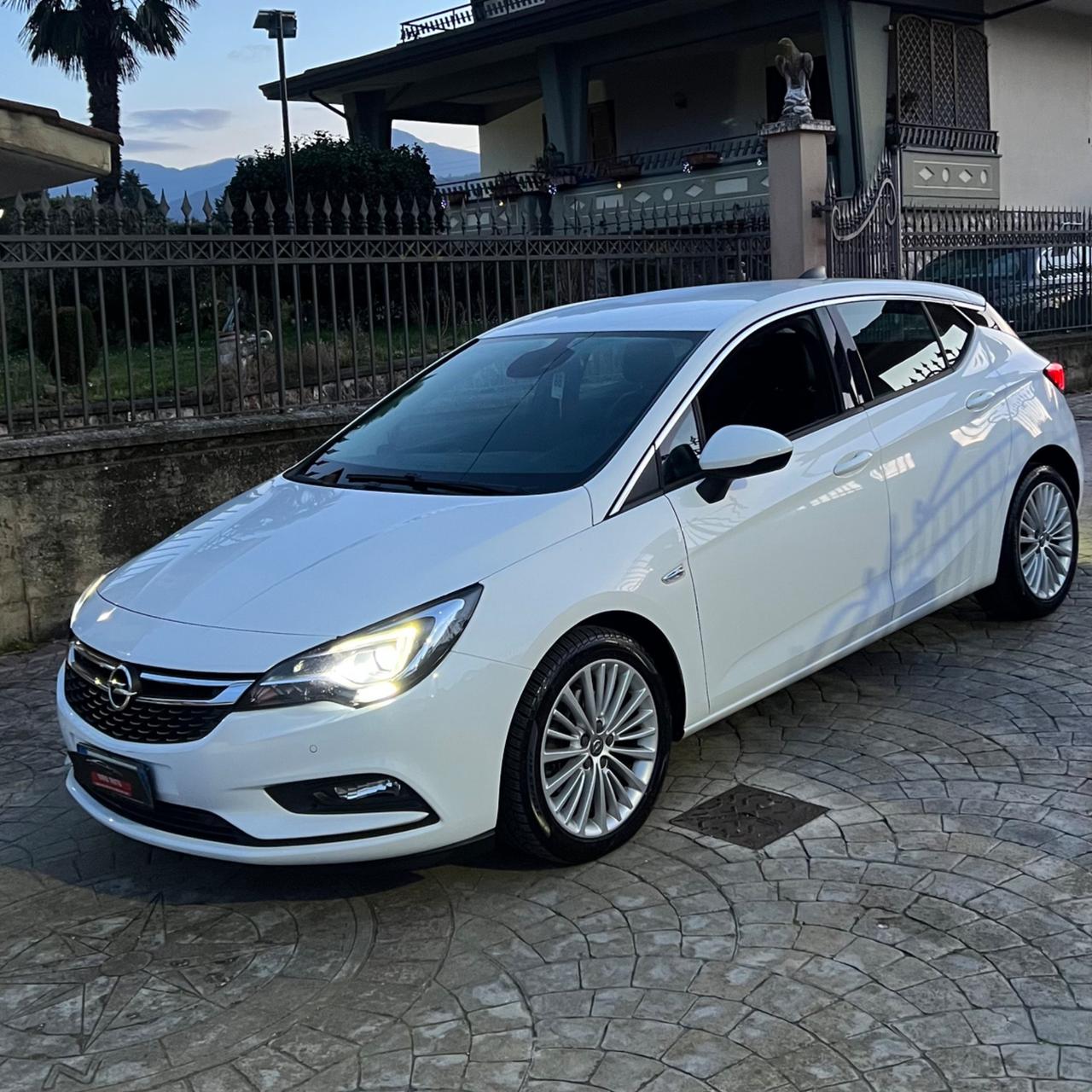 Opel Astra 1.6 CDTi 110CV Start&Stop 5 porte Innovation, UNICO PROPRIETARIO