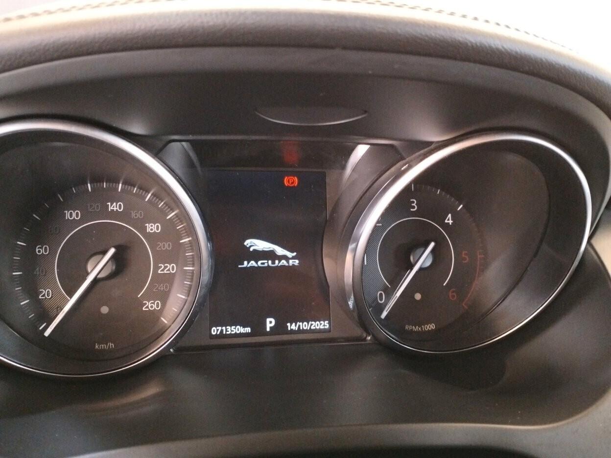 Jaguar E-Pace 2.0d i4 R-Dynamic awd 150cv auto my19