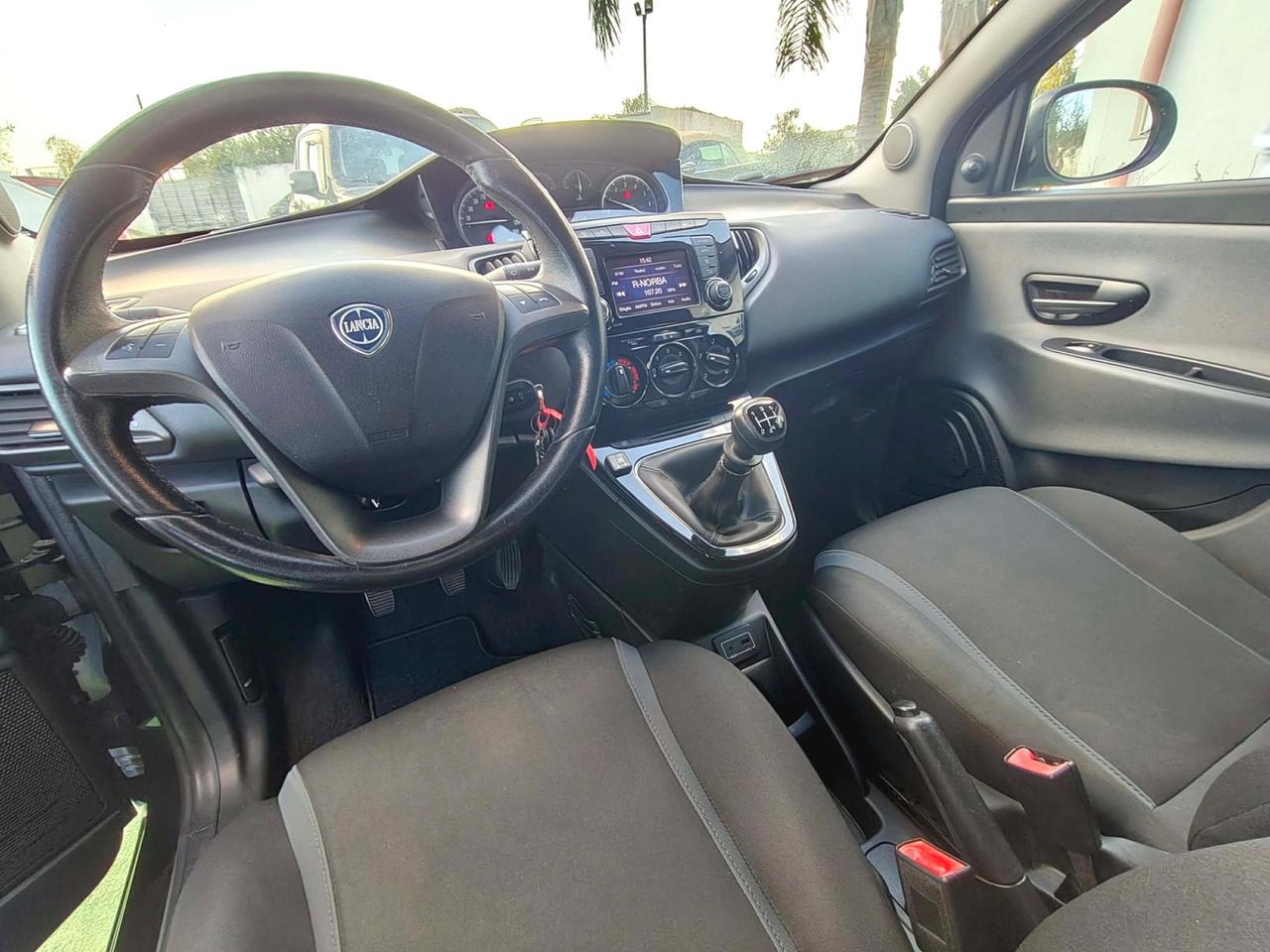 Lancia Ypsilon 1.2 Benzina / Gpl 69 CV 5 porte Gold - 2017