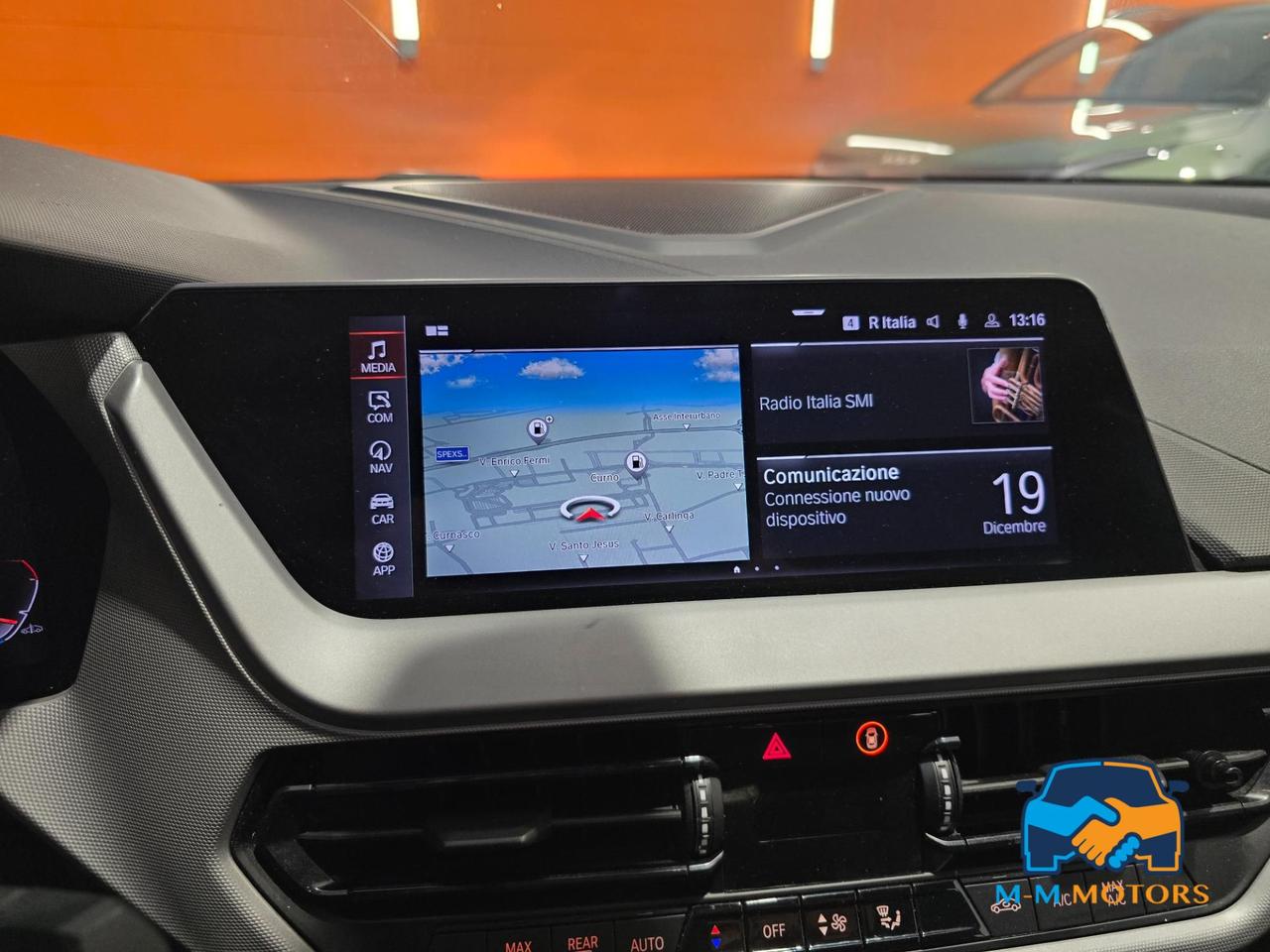 BMW 116 d 5p. Business Advantage