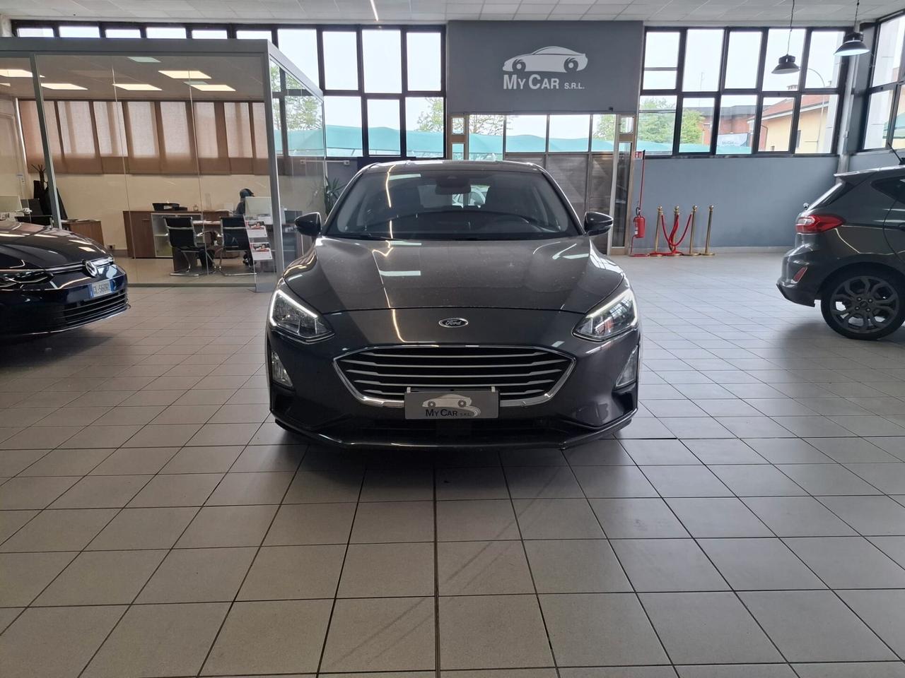 Ford Focus Berlina Titaniuma Benzina Manuale