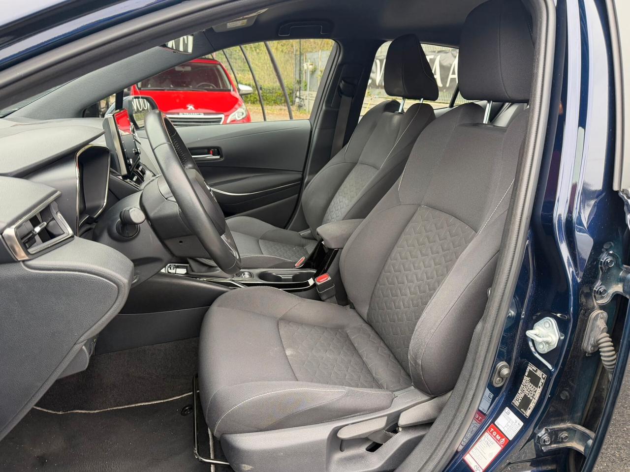 Toyota Corolla 1.8 Hybrid Style