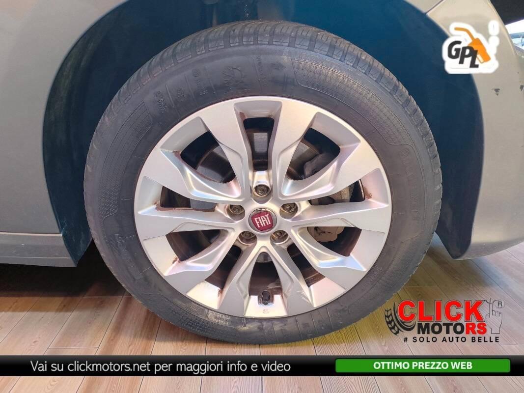 Fiat Tipo Tipo 5 porte 1.4 Lounge 95cv GPL (2019)