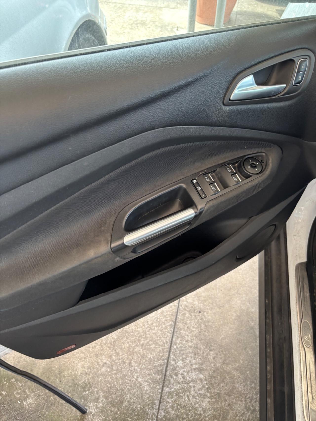 Ford C-Max 1.5 TDCi 120CV Start&Stop Business 7 posti