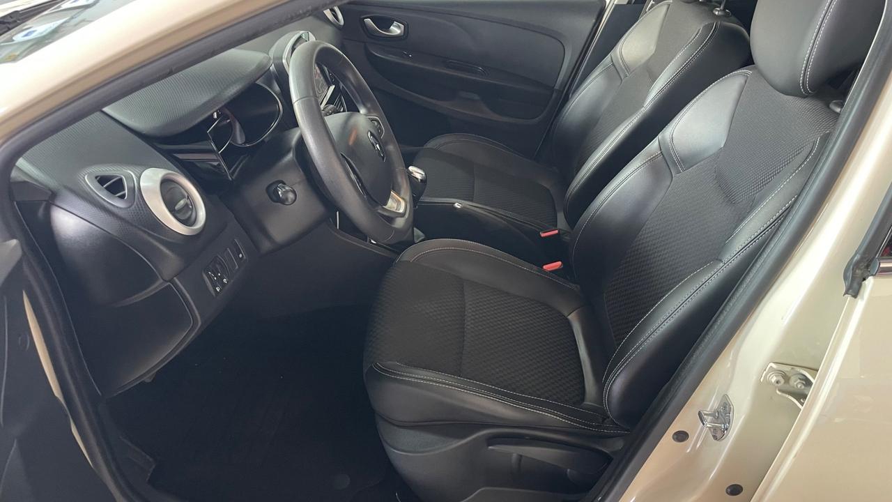 Renault Clio TCe 12V 90 CV Start&Stop 5 porte Energy Duel