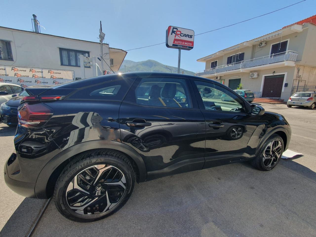 Citroen C4 BlueHDi 130 S&S EAT8 Shine