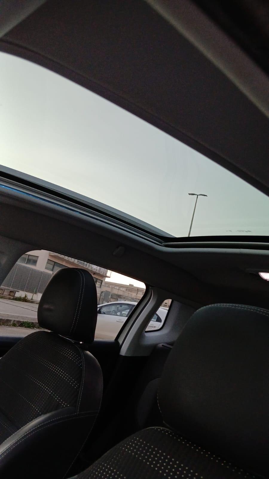 Peugeot 2008 BlueHDi 120 S&S Allure