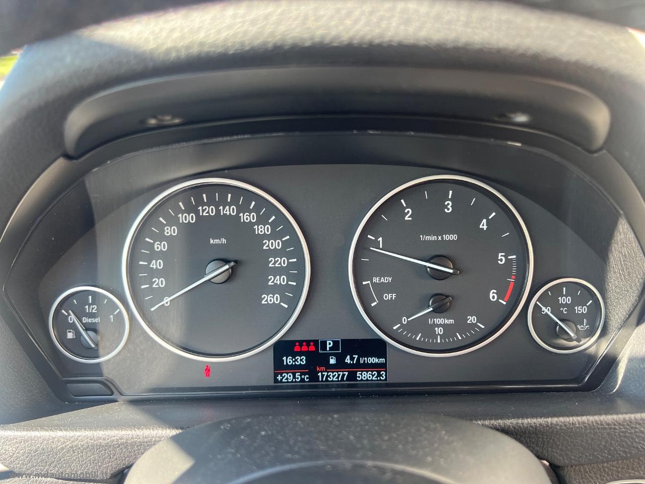 BMW 316d Touring Business Advantage aut. NAVIGATORE