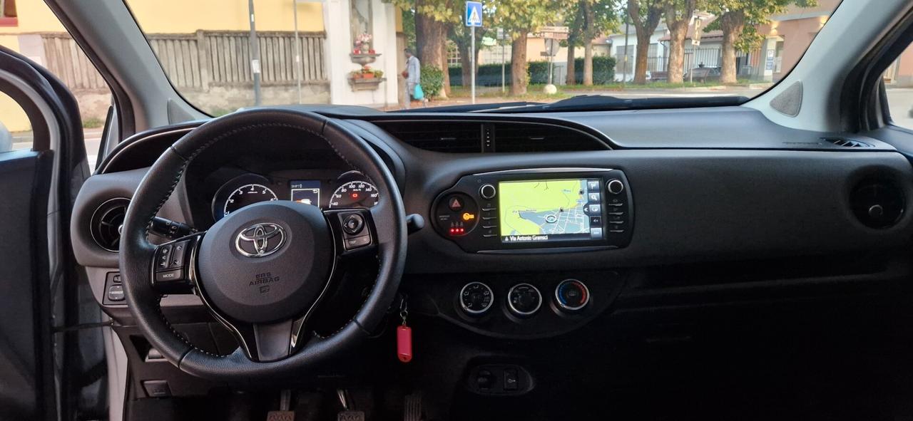 Toyota Yaris 1.0 72 CV Tagliandata 49.200 KM