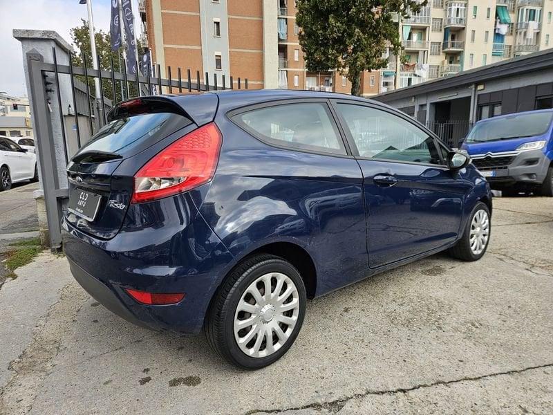 Ford Fiesta Fiesta 3p 1.4 16v Business Gpl